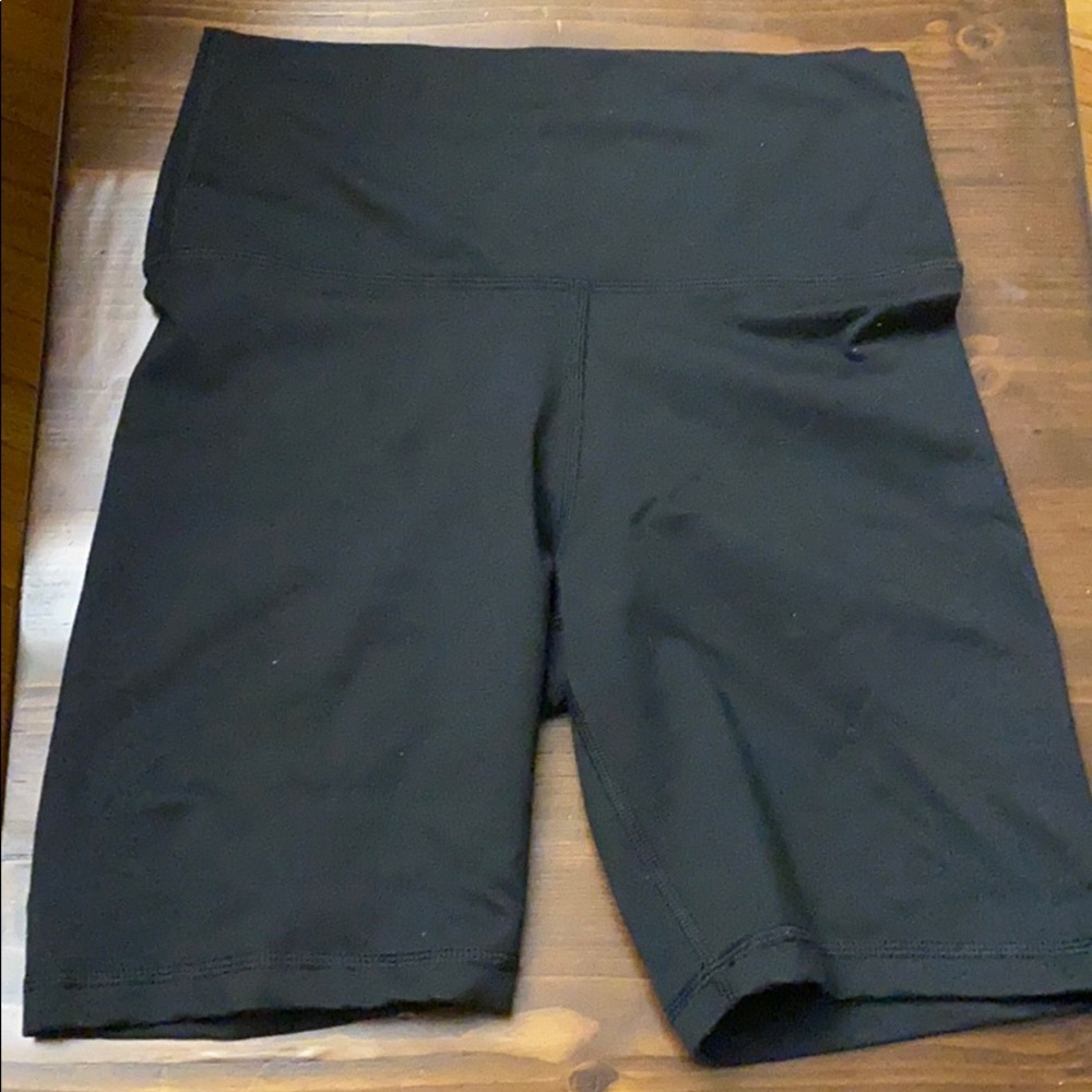 Aerie move bike shorts